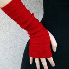Czerwone rękawki - bransoletki