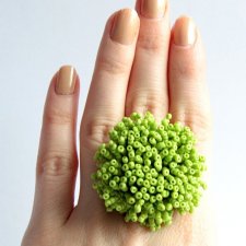 Wiosenny pierścionek