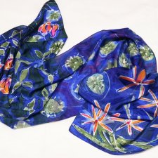 Batik - szal jedwabny 100%, niebieski, w kwiaty