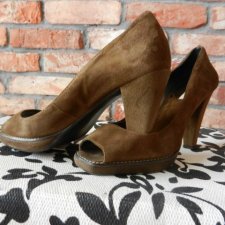 BUTY ZARA