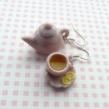 Kolczyki różowa filiżanka i imbryk z herbatą