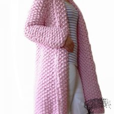 Gruby różowy sweter
