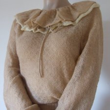 Ażury w kolorze brudnego różu