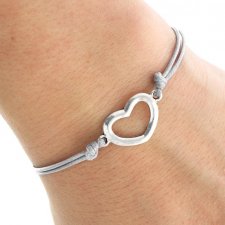 SIMPLY CHARM - GREY TWINE WITH HEART.