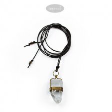 Kryształ górski i mosiądz - naszyjnik KM6