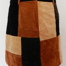 LAP SKIRT