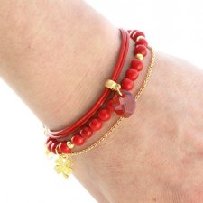 GENTLENESS - RED JADE WITH CLOVER & LEATHER.
