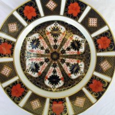 Old Imari 1128 - 22 CROWN DERBY KOLEKCJONERSKI TALERZ PORCELANOWY