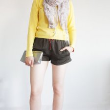 lekki sweter vintage żółty