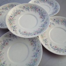 6 x Wedgwood Angela sześć spodków bone china