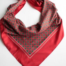 Jedwabista elegancka chusta vintage