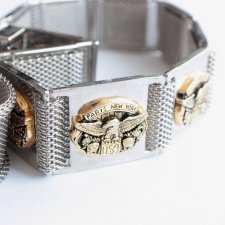 Exclusive belt
