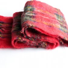 Exclusive Royal Stewart tartan scarf