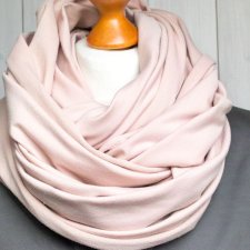 Komin bawełniany dresowy w kolorze pudrowego różu - Pracownia Zolla