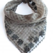 ESPRIT haftowana chusta