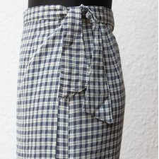 Długa spódnica w kratkę