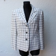 Damska marynarka w kratkę