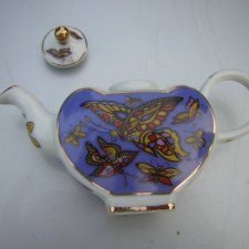 Mały Wielki Skarb kolekcjonerski miniaturowy sygnowany  Porcelain ART PA Użytkowy dla krasnoludka  ;)