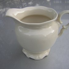 polska klasyka Pruszków duży  porcelanowy mlecznik