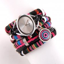 Zegarek- bransoletka w stylu folkowym, z zawieszką