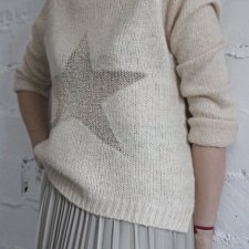 Sweter złota gwiazda firmy Allyson rozmiar uniwersalny