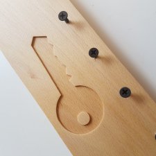 Drewniany wieszak na klucze