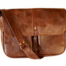 WIELKA TEKA KASZTANOWA UNISEX LAPTOP 17''