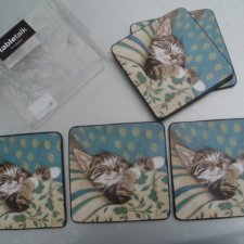 tabletalk  6 coasters  nowe kocie  korkowo papierowe podkładki stołowe.