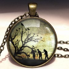 Zombie 0821 - duży medalion z łańcuszkiem - Egginegg