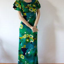 Długa sukienka vintage lata 70