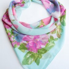 Wiosenna włoska chusta