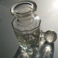 Niewielka karafka szkło kryształowe
