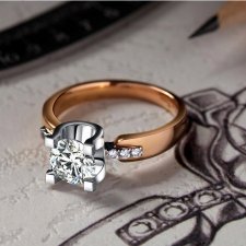 Pierścionek ze złoceniem