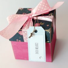 Różowo-granatowe pudełko ślubne