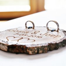 Podstawka pod obrączki, na zamówienie