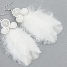 Kolczyki ślub ślubne panna młoda białe piórka pióra długie wiszące