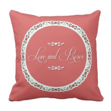 Poduszka dekoracyjna  Shabby Chic LOVE and ROSE 6124