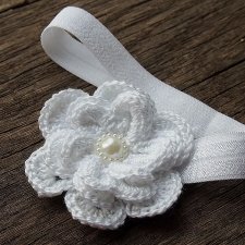 Momilio opaska z kwiatkiem biała
