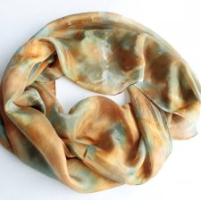 Jedwabny miodowo-oliwkowy szal