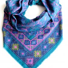 Grubsza chusta vintage