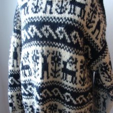 ETNICZNY SWETER
