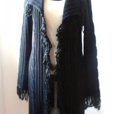 BUFFALO  - DŁUGI SWETER Z FRĘDZLAMI