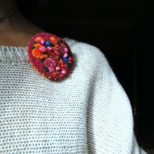 biedermeier pink / brooch