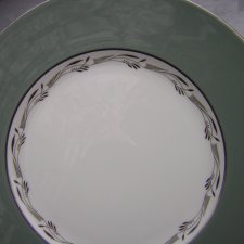 wedgwood Bone China  duży  27 cm szlachetnie porcelanowy elegancki talerz