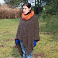 Poncho XL z kominem : Madame Brown&Orange