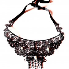 Victorian czarny choker koronka frywolitka z perłami