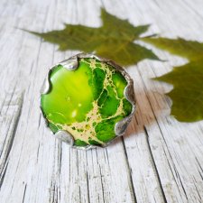 Jaspis cesarski, zielony pierścionek