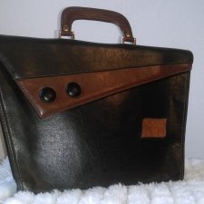 ORYGINALNA SKÓRZANA TECZKA VINTAGE