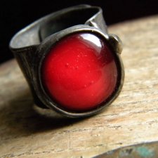 Roman Ancient Ring ;) świetlista czerwień