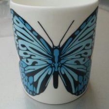 Royal Doulton -neon butterfly - pure evil  Elegancki kubek porcelanowy